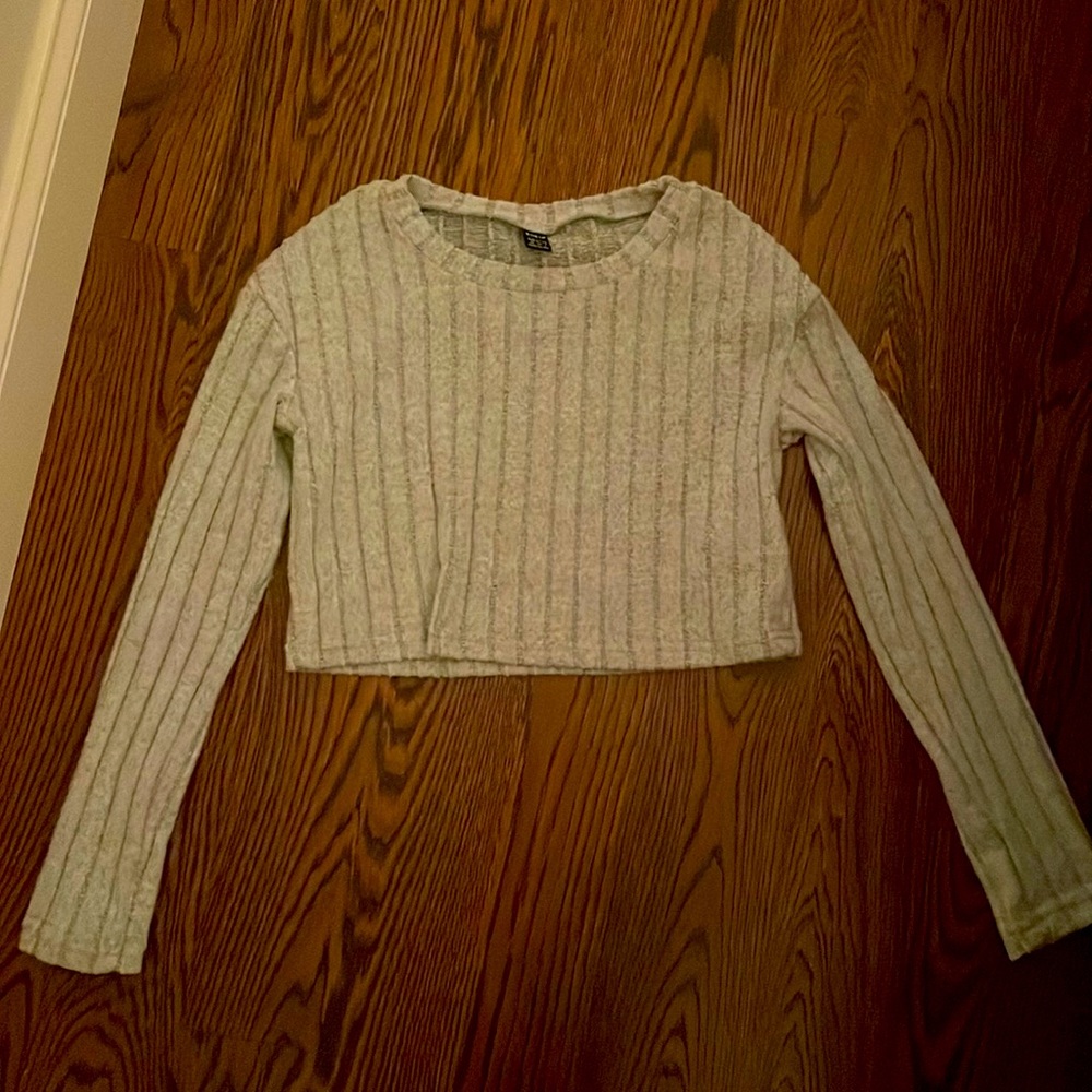 Cropped sweater